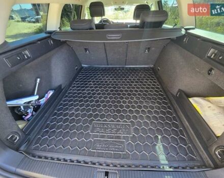 Серый Фольксваген Пассат, объемом двигателя 1.97 л и пробегом 217 тыс. км за 15900 $, фото 34 на Automoto.ua