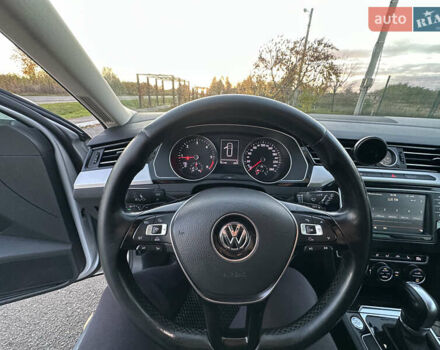 Серый Фольксваген Пассат, объемом двигателя 2 л и пробегом 425 тыс. км за 11500 $, фото 24 на Automoto.ua