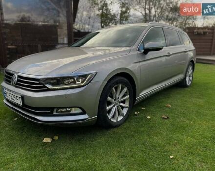 Фольксваген Пассат 2015 в Ивано-Франковске на Automoto.ua Серый Фольксваген Пассат, объемом двигателя 1.97 л и пробегом 293 тыс. км за 17600 $, фото 4 на Automoto.ua