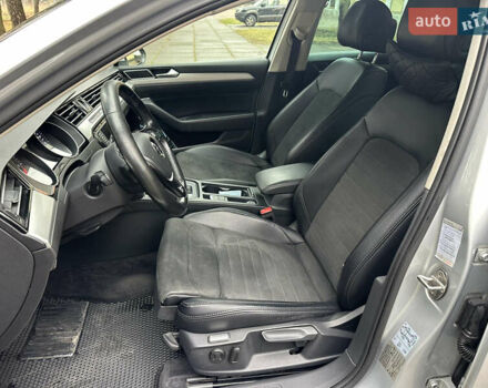 Серый Фольксваген Пассат, объемом двигателя 2 л и пробегом 312 тыс. км за 13999 $, фото 19 на Automoto.ua