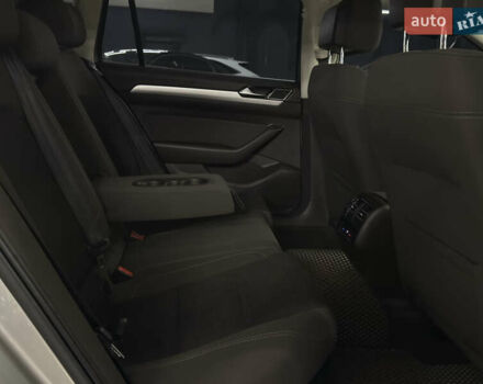 Серый Фольксваген Пассат, объемом двигателя 2 л и пробегом 257 тыс. км за 13599 $, фото 22 на Automoto.ua