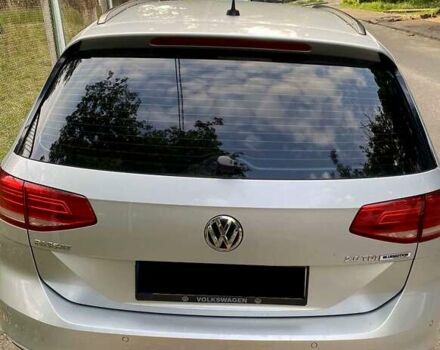 Серый Фольксваген Пассат, объемом двигателя 2 л и пробегом 229 тыс. км за 17000 $, фото 6 на Automoto.ua