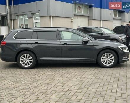 Сірий Фольксваген Пассат, об'ємом двигуна 2 л та пробігом 283 тис. км за 14990 $, фото 5 на Automoto.ua