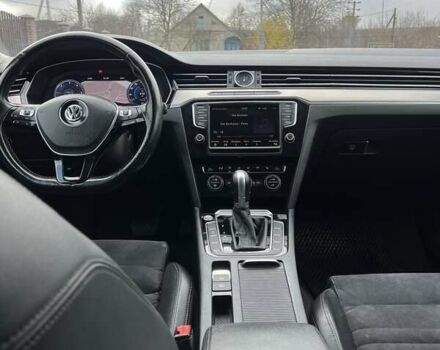 Серый Фольксваген Пассат, объемом двигателя 1.6 л и пробегом 278 тыс. км за 13300 $, фото 15 на Automoto.ua