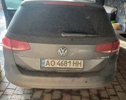 Серый Фольксваген Пассат, объемом двигателя 1.6 л и пробегом 202 тыс. км за 14600 $, фото 4 на Automoto.ua