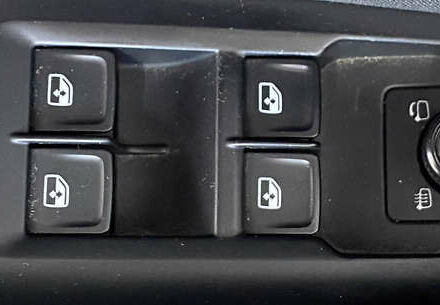 Сірий Фольксваген Пассат, об'ємом двигуна 1.97 л та пробігом 170 тис. км за 15950 $, фото 21 на Automoto.ua