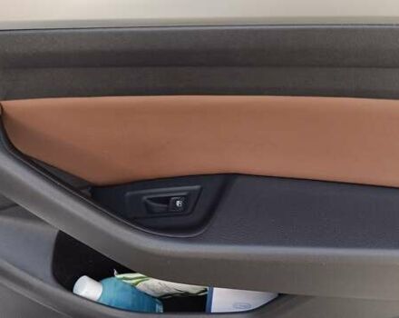 Серый Фольксваген Пассат, объемом двигателя 1.6 л и пробегом 235 тыс. км за 12800 $, фото 43 на Automoto.ua