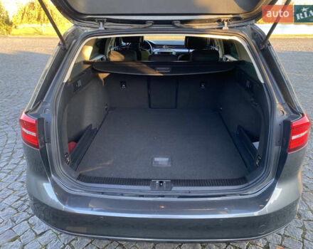 Сірий Фольксваген Пассат, об'ємом двигуна 1.6 л та пробігом 239 тис. км за 14300 $, фото 17 на Automoto.ua