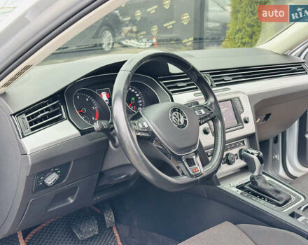 Сірий Фольксваген Пассат, об'ємом двигуна 1.97 л та пробігом 309 тис. км за 13900 $, фото 12 на Automoto.ua