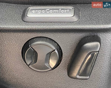 Сірий Фольксваген Пассат, об'ємом двигуна 1.97 л та пробігом 170 тис. км за 15950 $, фото 20 на Automoto.ua