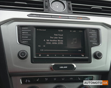 Серый Фольксваген Пассат, объемом двигателя 2 л и пробегом 352 тыс. км за 13400 $, фото 18 на Automoto.ua