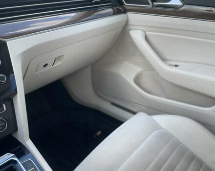 Серый Фольксваген Пассат, объемом двигателя 2 л и пробегом 245 тыс. км за 17995 $, фото 98 на Automoto.ua