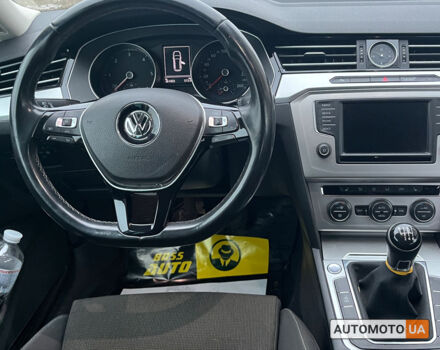 Сірий Фольксваген Пассат, об'ємом двигуна 2 л та пробігом 261 тис. км за 16000 $, фото 14 на Automoto.ua