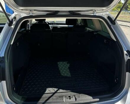 Сірий Фольксваген Пассат, об'ємом двигуна 2 л та пробігом 303 тис. км за 13700 $, фото 11 на Automoto.ua