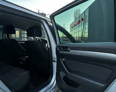 Серый Фольксваген Пассат, объемом двигателя 1.97 л и пробегом 310 тыс. км за 14700 $, фото 19 на Automoto.ua