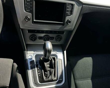 Сірий Фольксваген Пассат, об'ємом двигуна 2 л та пробігом 303 тис. км за 13700 $, фото 17 на Automoto.ua