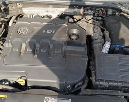 Серый Фольксваген Пассат, объемом двигателя 1.6 л и пробегом 235 тыс. км за 12800 $, фото 91 на Automoto.ua