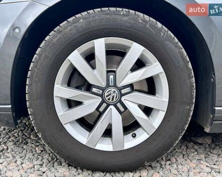 Серый Фольксваген Пассат, объемом двигателя 1.97 л и пробегом 334 тыс. км за 13000 $, фото 8 на Automoto.ua