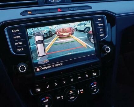 Серый Фольксваген Пассат, объемом двигателя 1.97 л и пробегом 229 тыс. км за 18900 $, фото 21 на Automoto.ua