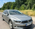 Серый Фольксваген Пассат, объемом двигателя 1.6 л и пробегом 305 тыс. км за 14000 $, фото 3 на Automoto.ua
