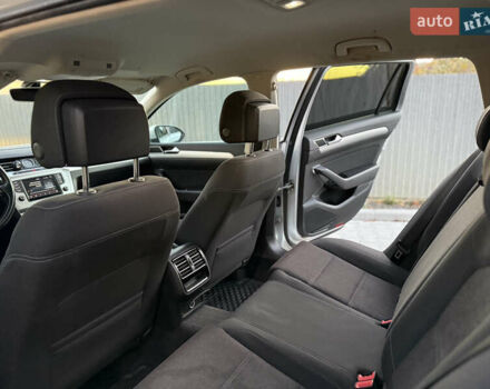 Серый Фольксваген Пассат, объемом двигателя 2 л и пробегом 256 тыс. км за 12800 $, фото 19 на Automoto.ua