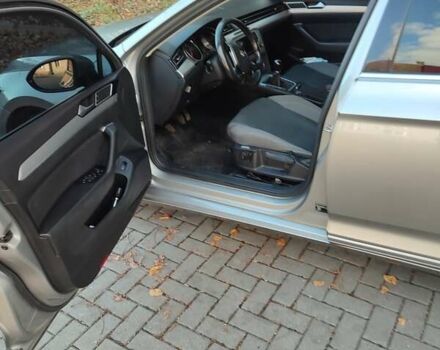 Сірий Фольксваген Пассат, об'ємом двигуна 1.6 л та пробігом 216 тис. км за 14800 $, фото 10 на Automoto.ua