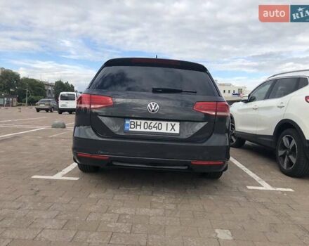 Сірий Фольксваген Пассат, об'ємом двигуна 2 л та пробігом 243 тис. км за 14800 $, фото 3 на Automoto.ua