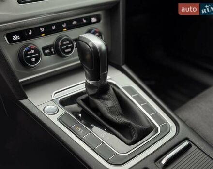 Серый Фольксваген Пассат, объемом двигателя 2 л и пробегом 273 тыс. км за 13800 $, фото 23 на Automoto.ua