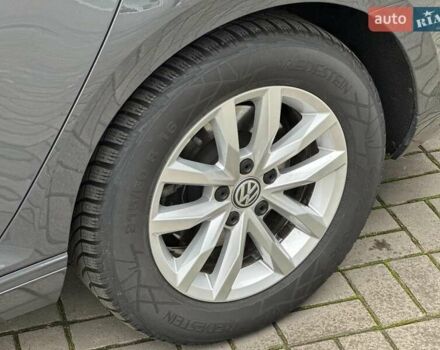 Сірий Фольксваген Пассат, об'ємом двигуна 2 л та пробігом 283 тис. км за 14990 $, фото 12 на Automoto.ua