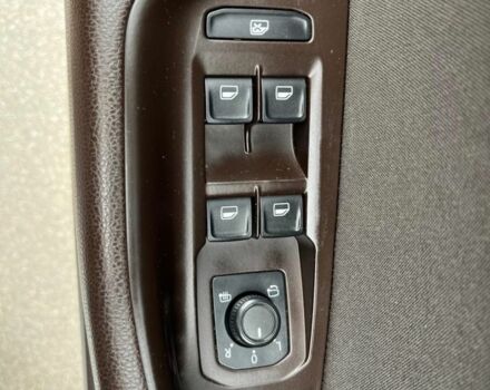 Серый Фольксваген Пассат, объемом двигателя 2 л и пробегом 248 тыс. км за 15500 $, фото 12 на Automoto.ua