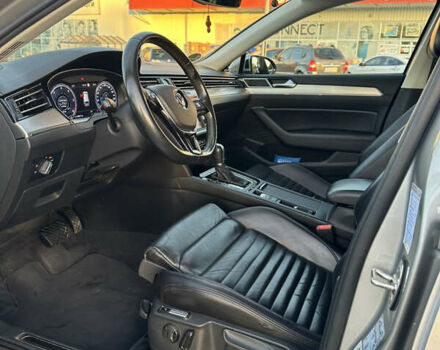 Серый Фольксваген Пассат, объемом двигателя 1.97 л и пробегом 208 тыс. км за 18000 $, фото 9 на Automoto.ua