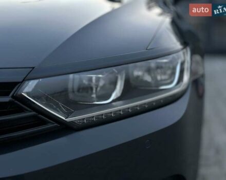 Сірий Фольксваген Пассат, об'ємом двигуна 1.97 л та пробігом 303 тис. км за 16000 $, фото 4 на Automoto.ua