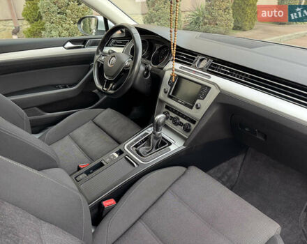 Серый Фольксваген Пассат, объемом двигателя 2 л и пробегом 248 тыс. км за 13750 $, фото 109 на Automoto.ua