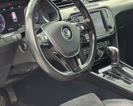 Серый Фольксваген Пассат, объемом двигателя 1.6 л и пробегом 278 тыс. км за 13300 $, фото 13 на Automoto.ua