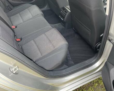 Серый Фольксваген Пассат, объемом двигателя 1.97 л и пробегом 329 тыс. км за 15000 $, фото 8 на Automoto.ua