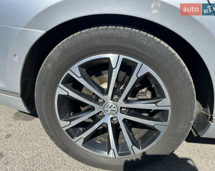 Серый Фольксваген Пассат, объемом двигателя 1.97 л и пробегом 315 тыс. км за 18000 $, фото 41 на Automoto.ua