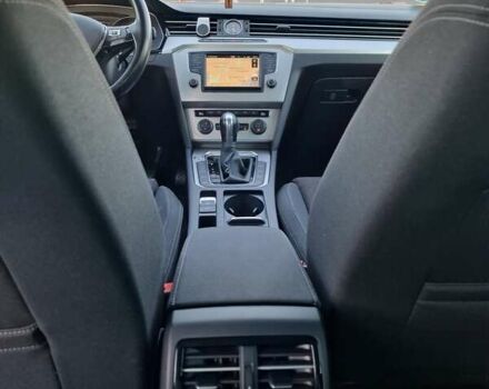 Сірий Фольксваген Пассат, об'ємом двигуна 1.97 л та пробігом 300 тис. км за 14200 $, фото 32 на Automoto.ua