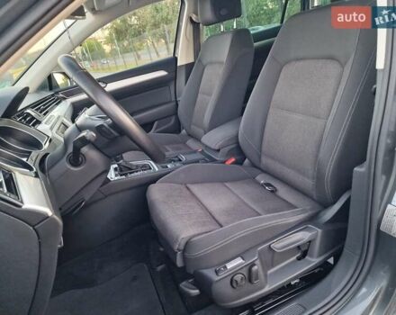 Сірий Фольксваген Пассат, об'ємом двигуна 1.97 л та пробігом 300 тис. км за 14200 $, фото 20 на Automoto.ua