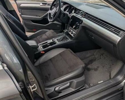 Серый Фольксваген Пассат, объемом двигателя 1.97 л и пробегом 276 тыс. км за 14500 $, фото 12 на Automoto.ua