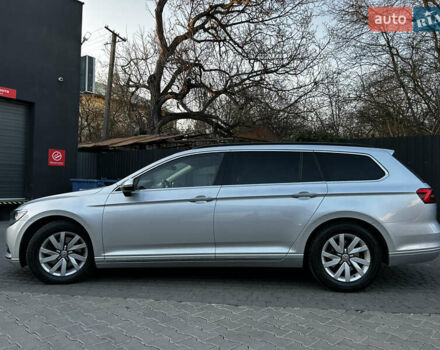 Серый Фольксваген Пассат, объемом двигателя 1.97 л и пробегом 310 тыс. км за 14700 $, фото 7 на Automoto.ua