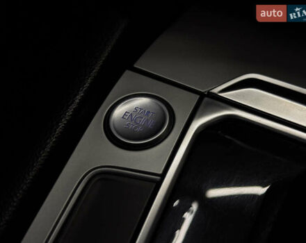 Серый Фольксваген Пассат, объемом двигателя 2 л и пробегом 257 тыс. км за 13599 $, фото 32 на Automoto.ua