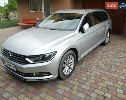 Серый Фольксваген Пассат, объемом двигателя 1.6 л и пробегом 218 тыс. км за 14700 $, фото 4 на Automoto.ua