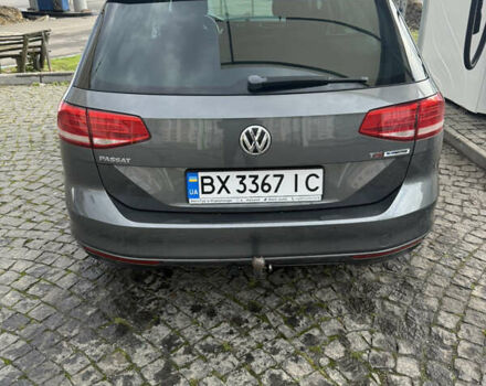 Серый Фольксваген Пассат, объемом двигателя 1.6 л и пробегом 293 тыс. км за 14300 $, фото 1 на Automoto.ua