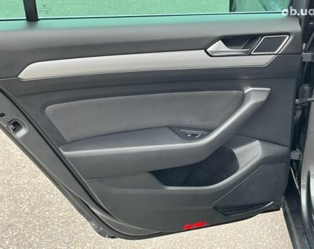 Серый Фольксваген Пассат, объемом двигателя 2 л и пробегом 300 тыс. км за 15390 $, фото 21 на Automoto.ua