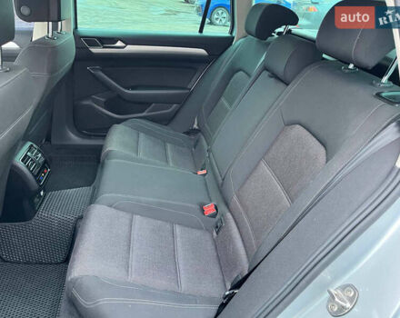 Серый Фольксваген Пассат, объемом двигателя 2 л и пробегом 385 тыс. км за 12800 $, фото 31 на Automoto.ua