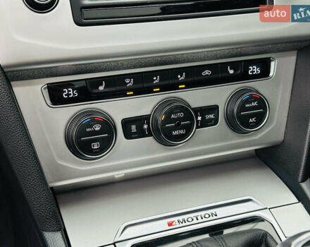 Сірий Фольксваген Пассат, об'ємом двигуна 1.97 л та пробігом 309 тис. км за 13900 $, фото 32 на Automoto.ua