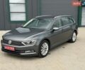 Серый Фольксваген Пассат, объемом двигателя 1.6 л и пробегом 260 тыс. км за 12900 $, фото 1 на Automoto.ua