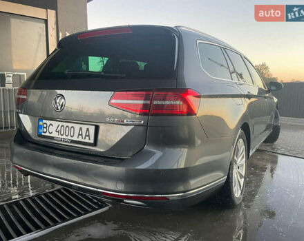 Серый Фольксваген Пассат, объемом двигателя 1.97 л и пробегом 289 тыс. км за 15200 $, фото 4 на Automoto.ua