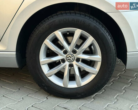 Серый Фольксваген Пассат, объемом двигателя 2 л и пробегом 256 тыс. км за 12800 $, фото 8 на Automoto.ua