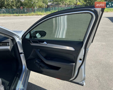 Серый Фольксваген Пассат, объемом двигателя 1.97 л и пробегом 315 тыс. км за 18000 $, фото 22 на Automoto.ua